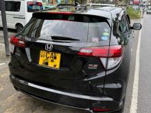 https://riyasewana.com/uploads/honda-vezel-rs-220280224162.jpg