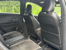 https://riyasewana.com/uploads/honda-vezel-rs-2211332917995.jpg