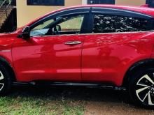 https://riyasewana.com/uploads/honda-vezel-rs-2215581217845.jpg
