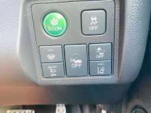 https://riyasewana.com/uploads/honda-vezel-rs-221759244373.jpg