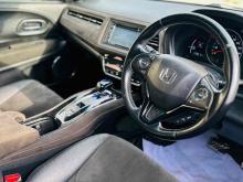 https://riyasewana.com/uploads/honda-vezel-rs-223252424982.jpg