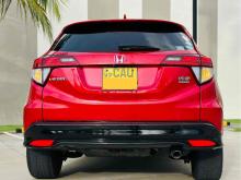 https://riyasewana.com/uploads/honda-vezel-rs-223252524385.jpg