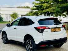 https://riyasewana.com/uploads/honda-vezel-rs-224475022703.jpg