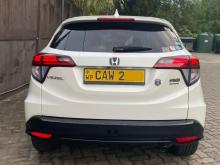 https://riyasewana.com/uploads/honda-vezel-rs-22754156144.jpg
