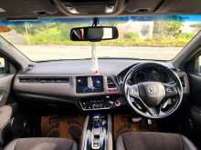 https://riyasewana.com/uploads/honda-vezel-rs-23102417606.jpg