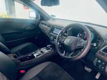 https://riyasewana.com/uploads/honda-vezel-rs-23110255784.jpg