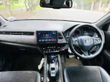 https://riyasewana.com/uploads/honda-vezel-rs-23121251854.jpg
