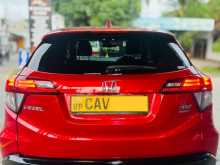 https://riyasewana.com/uploads/honda-vezel-rs-23231527706.jpg