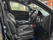 https://riyasewana.com/uploads/honda-vezel-rs-2416150922733.jpg