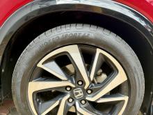 https://riyasewana.com/uploads/honda-vezel-rs-2514193017286.jpg