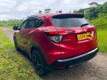 Honda Vezel Rs 2017 SUV