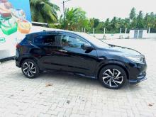 https://riyasewana.com/uploads/honda-vezel-rs-252229156104.jpg