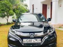 https://riyasewana.com/uploads/honda-vezel-rs-2612233422261.jpg