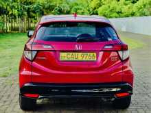 https://riyasewana.com/uploads/honda-vezel-rs-2612371222532.jpg
