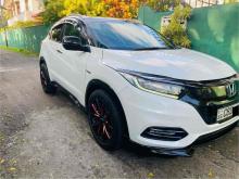 https://riyasewana.com/uploads/honda-vezel-rs-2710475224862.jpg
