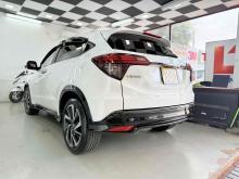 https://riyasewana.com/uploads/honda-vezel-rs-2711295824561.jpg