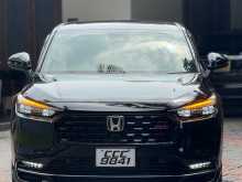 Honda Vezel RS 2025 SUV
