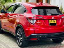 https://riyasewana.com/uploads/honda-vezel-rs-27162502704.jpg