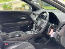 https://riyasewana.com/uploads/honda-vezel-rs-2717192024933.jpg