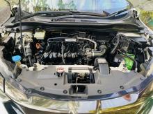 https://riyasewana.com/uploads/honda-vezel-rs-2719294324841.jpg