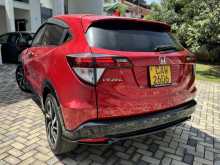 https://riyasewana.com/uploads/honda-vezel-rs-2810503222653.jpg