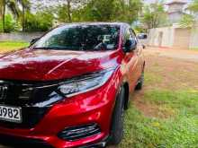 https://riyasewana.com/uploads/honda-vezel-rs-28132427852.jpg
