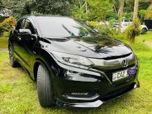 https://riyasewana.com/uploads/honda-vezel-rs-2817272217416.jpg