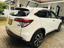 https://riyasewana.com/uploads/honda-vezel-rs-2819091222423.jpg