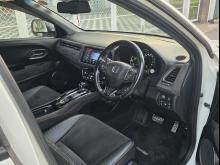https://riyasewana.com/uploads/honda-vezel-rs-2820455717265.jpg