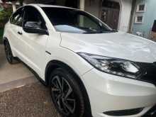 https://riyasewana.com/uploads/honda-vezel-rs-2895518624.jpg