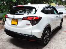 https://riyasewana.com/uploads/honda-vezel-rs-3011122513.jpg