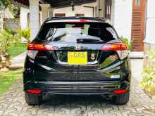 https://riyasewana.com/uploads/honda-vezel-rs-309383922793.jpg