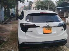 https://riyasewana.com/uploads/honda-vezel-rs-31037306413.jpg