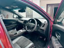 https://riyasewana.com/uploads/honda-vezel-rs-3110051517556.jpg