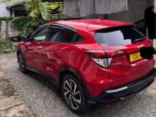 https://riyasewana.com/uploads/honda-vezel-rs-31147354953.jpg