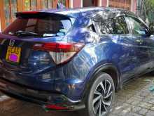 https://riyasewana.com/uploads/honda-vezel-rs-390132922.jpg