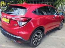 https://riyasewana.com/uploads/honda-vezel-rs-4111217433.jpg