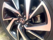 https://riyasewana.com/uploads/honda-vezel-rs-411425824202.jpg