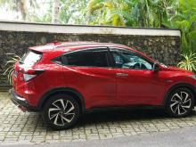 https://riyasewana.com/uploads/honda-vezel-rs-41242366274.jpg