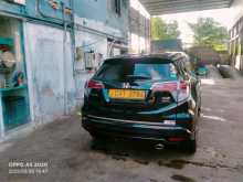 https://riyasewana.com/uploads/honda-vezel-rs-41318084673.jpg