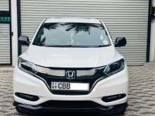 Honda VEZEL RS Sensing LED Version 2018 SUV
