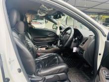 https://riyasewana.com/uploads/honda-vezel-rs-415564424221.jpg
