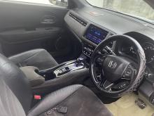 https://riyasewana.com/uploads/honda-vezel-rs-419030317073.jpg