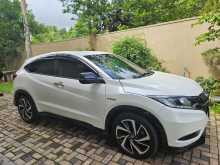 https://riyasewana.com/uploads/honda-vezel-rs-49155194.jpg