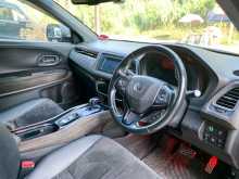 https://riyasewana.com/uploads/honda-vezel-rs-5161038735.jpg