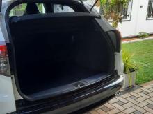 https://riyasewana.com/uploads/honda-vezel-rs-51954416395.jpg