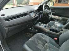 https://riyasewana.com/uploads/honda-vezel-rs-523090517316.jpg
