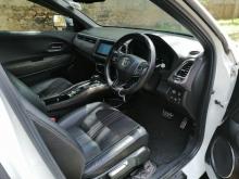 https://riyasewana.com/uploads/honda-vezel-rs-523090517755.jpg