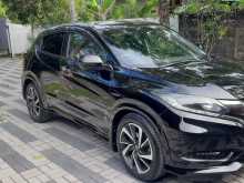 https://riyasewana.com/uploads/honda-vezel-rs-6112645712.jpg