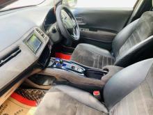 https://riyasewana.com/uploads/honda-vezel-rs-616394524641.jpg